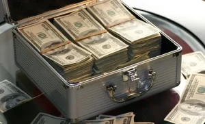 محامي استرداد مبلغ مسروق